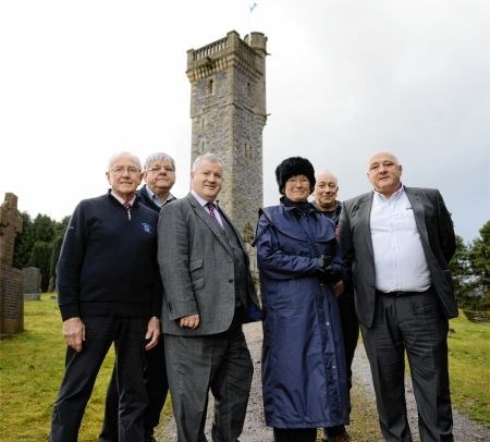 A campaign to re-open the MacDonald Monument to visitors has been mounted.