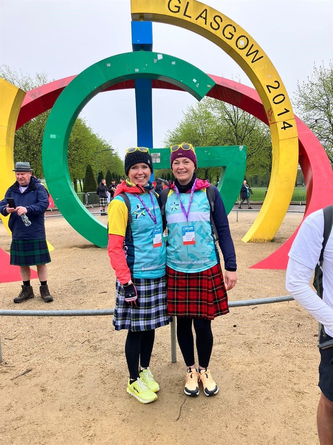 Mandy (right) and her sister Debbie after completing the Glasgow Kiltwalk.