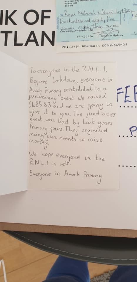 Pupils wrote to the crew.