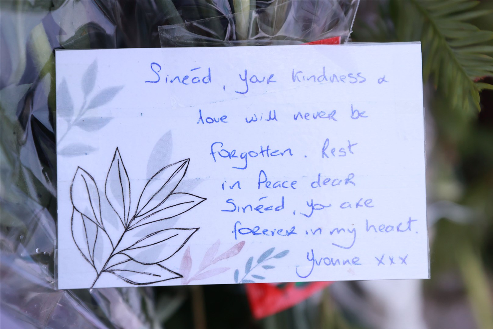A note from a member of the public (Liam McBurney/PA)