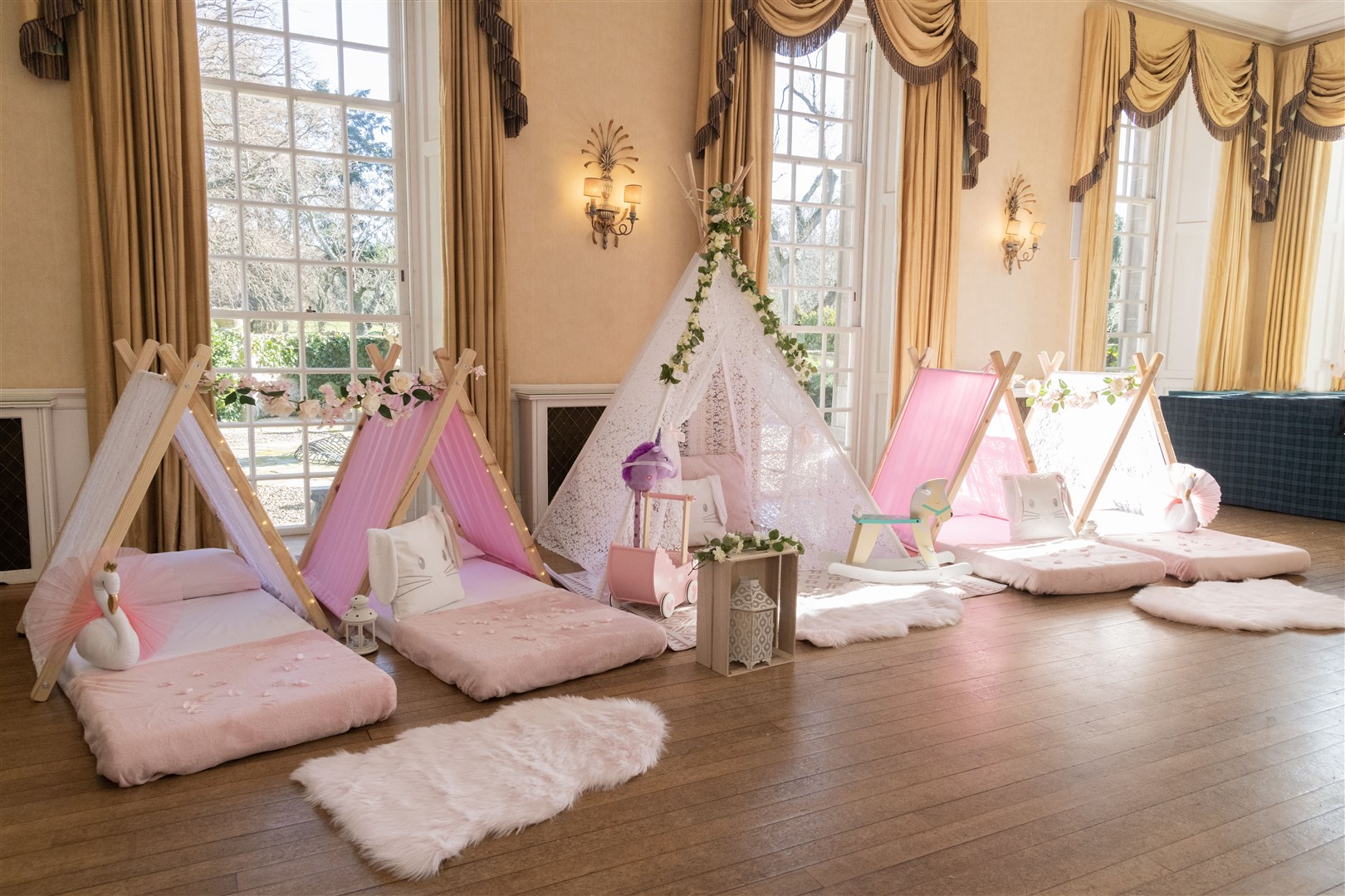 Pretty Little Princess business, is now setting up wedding corners for kids...Innes House. ..Picture: Beth Taylor.