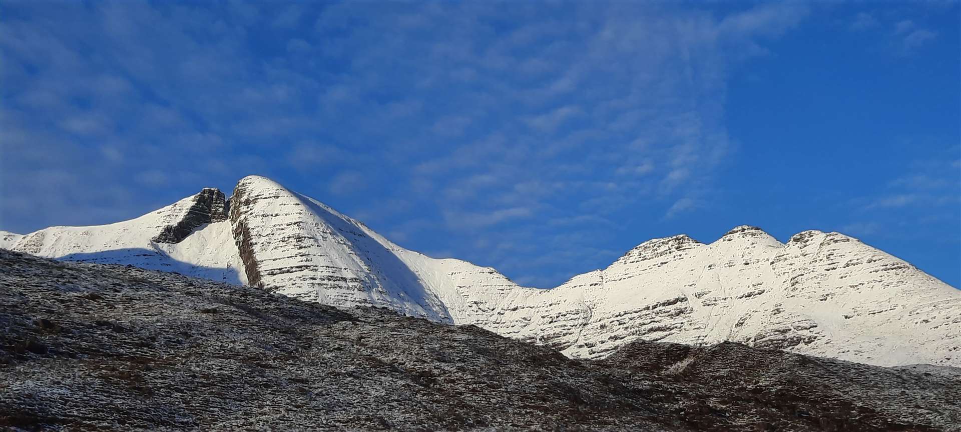 Sgurr Mor with the Eag Dhubh (left) and the Horns of Alligin.